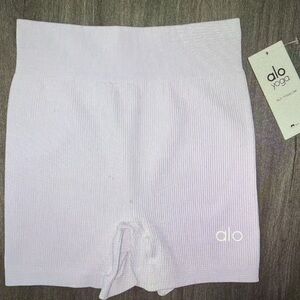 ALO Yoga Lavender Ribbed High-Waist Shorts